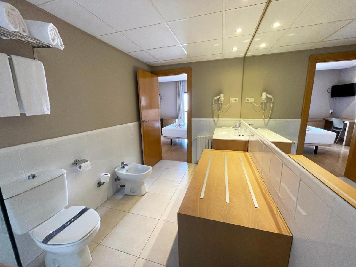 Nuevo Zenit Calahorra Hotel Екстериор снимка