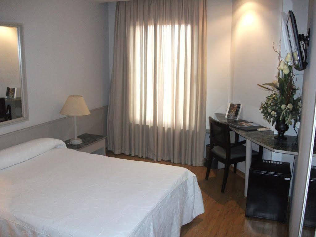 Nuevo Zenit Calahorra Hotel Екстериор снимка